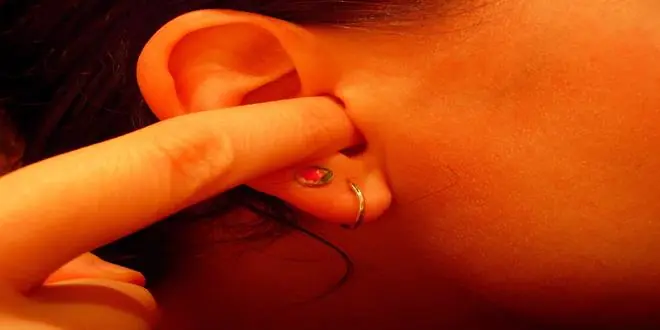 Ese extraño pitido en el oído. Te pasó?