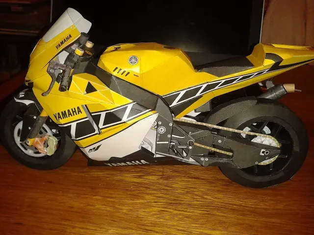 motos