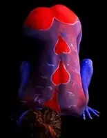 esto si es Body art (con chicas)