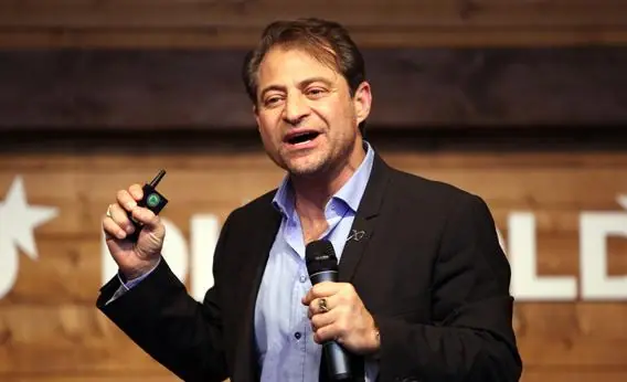 Peter Diamandis "la creación de una era de abundancia"