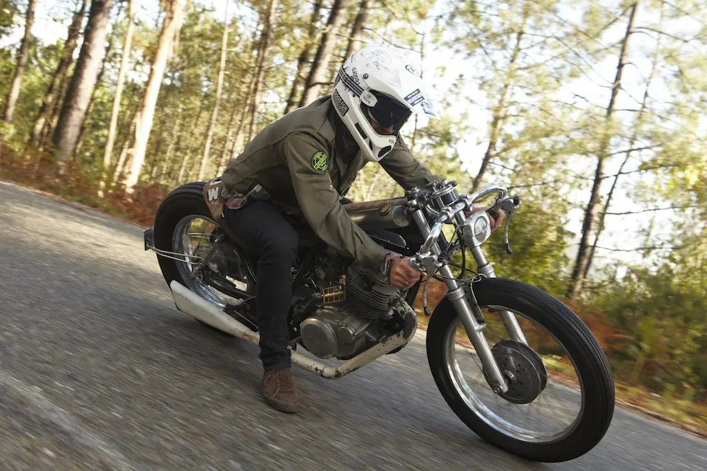 motos