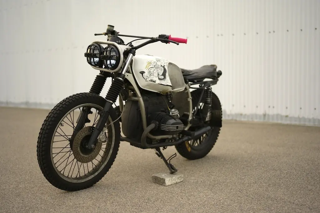 motos