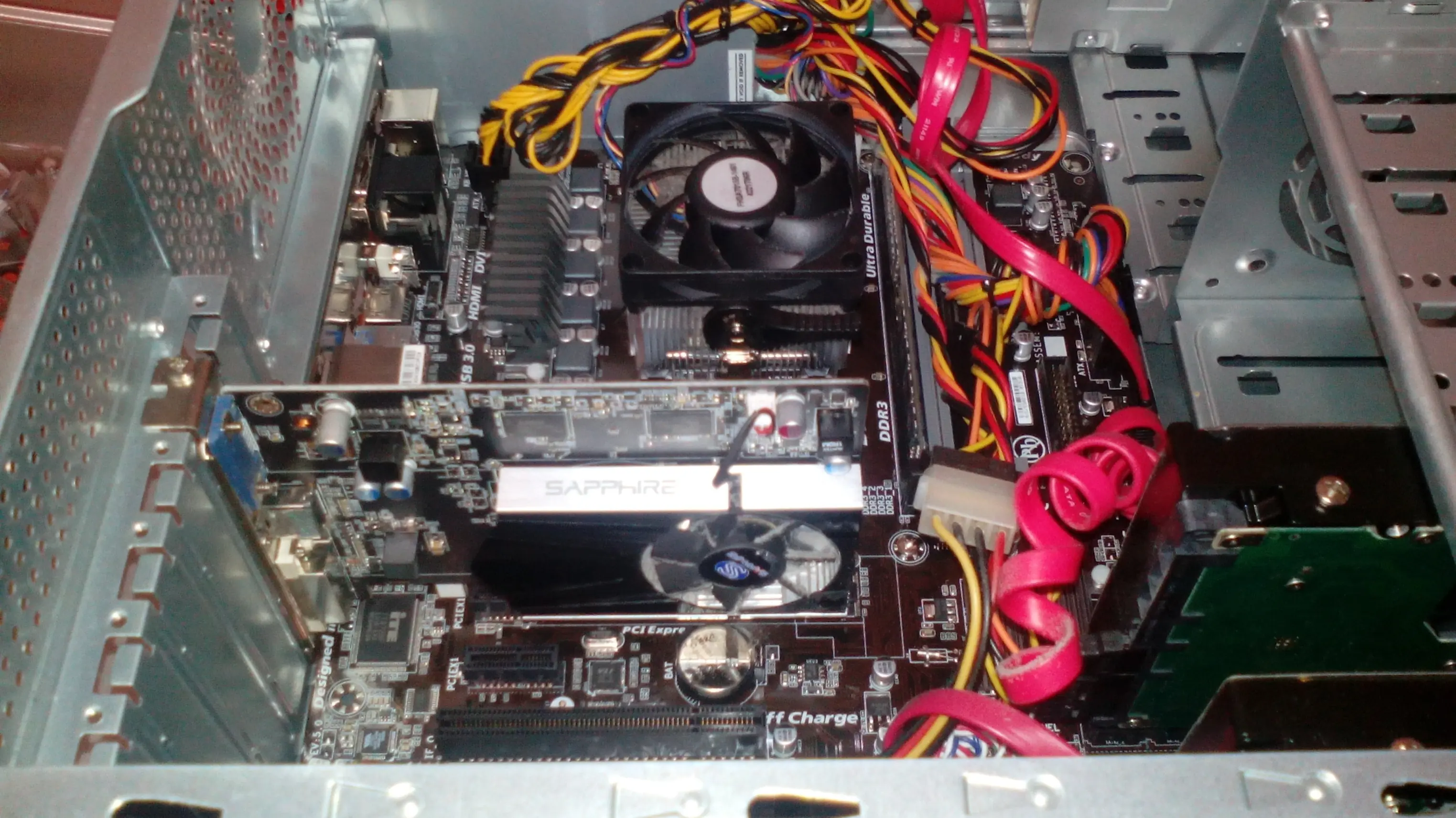 Te muestro mi humilde PC Master race