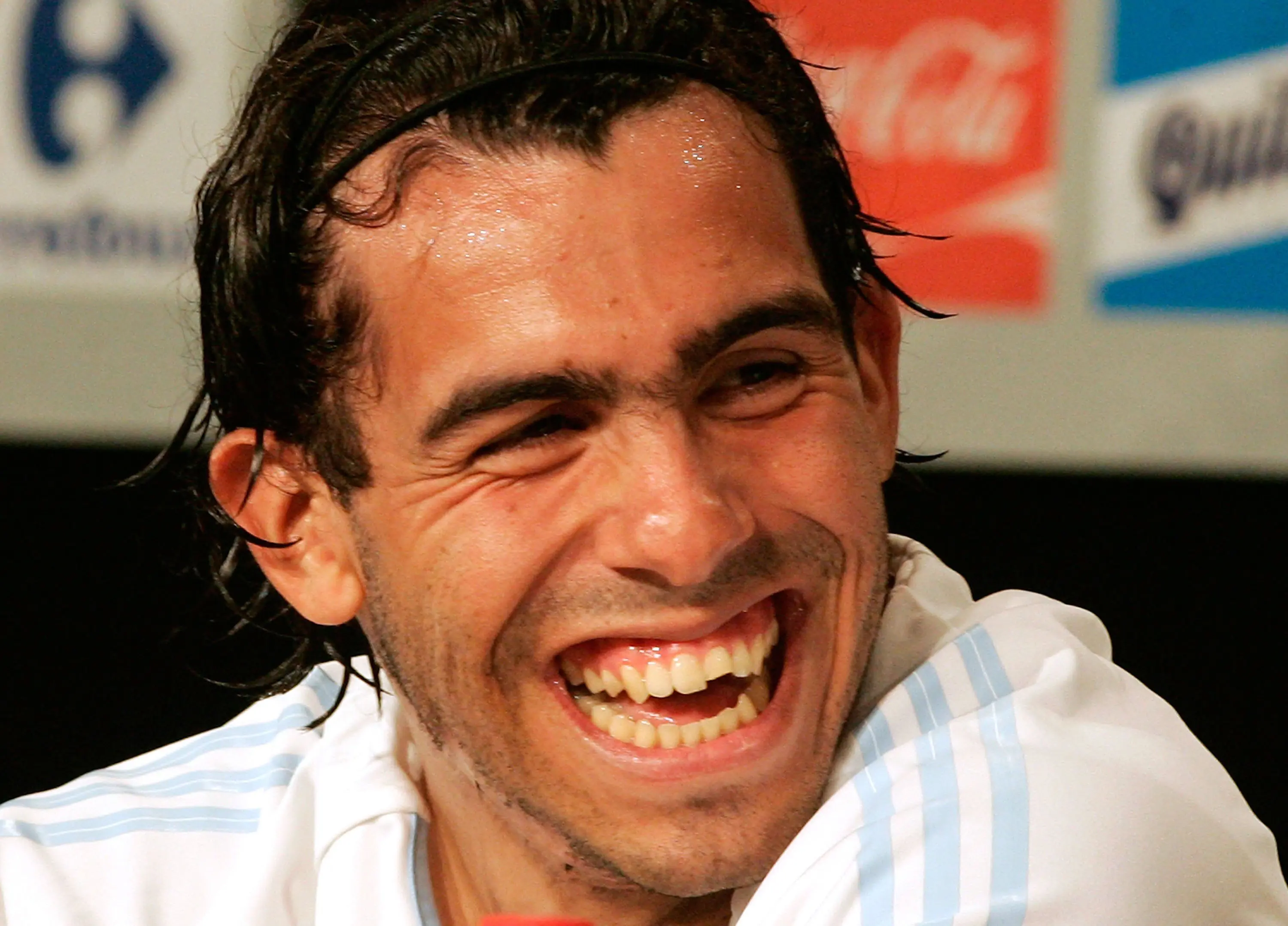 Futbolistas que nadie entiende cómo conquistaron una modelo