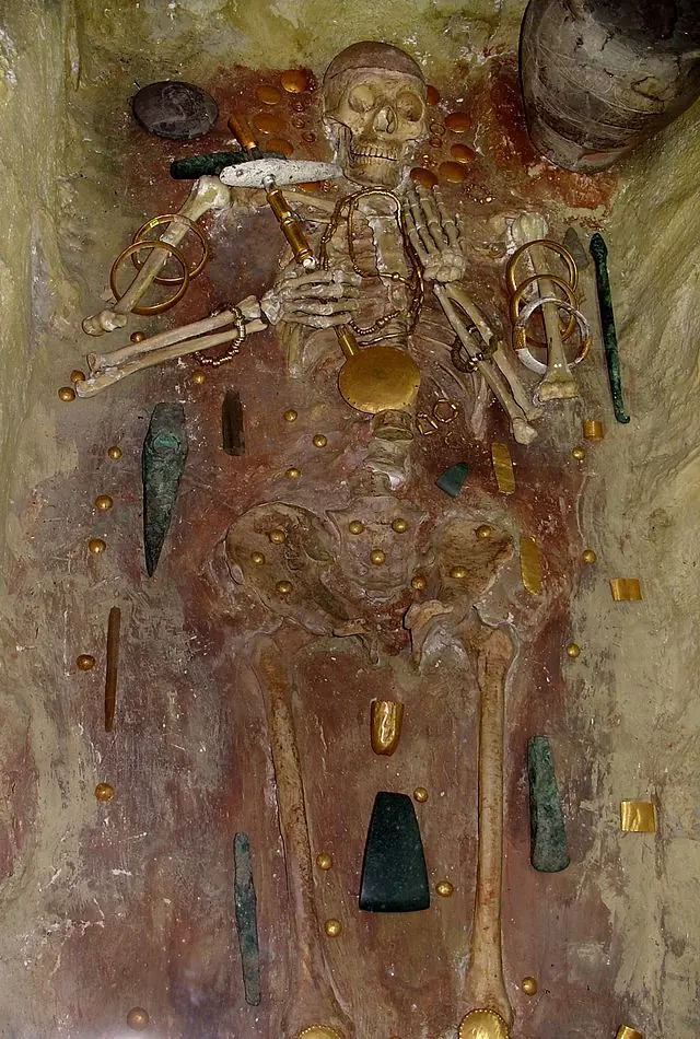 La Historia Secreta Del Oro