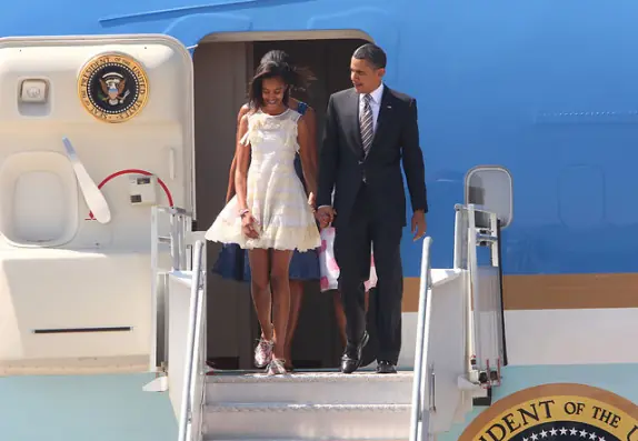 Keniano taringuero ofrece ganado por la hija de Obama Keniano taringuero ofrece ganado por la hija de Obama
