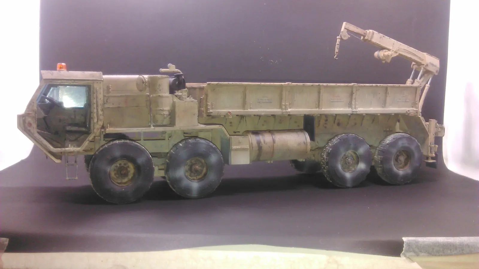 Reabasteciendo: Diorama U.S. Army en Iraq.