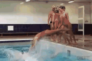 Te tiro algunos gifs locura!! (por no decir megapost!)