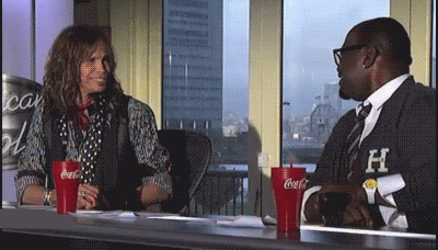 Te tiro algunos gifs locura!! (por no decir megapost!)