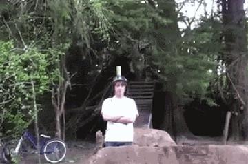 Te tiro algunos gifs locura!! (por no decir megapost!)