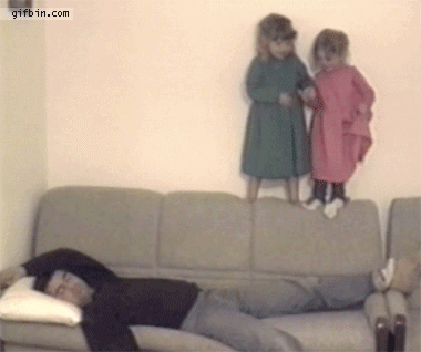 Te tiro algunos gifs locura!! (por no decir megapost!)