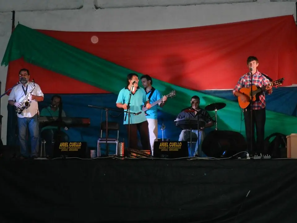 videos de grupo aguara