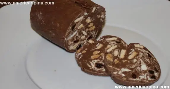 Rolletes de chocolate con avelllanas y gachetas