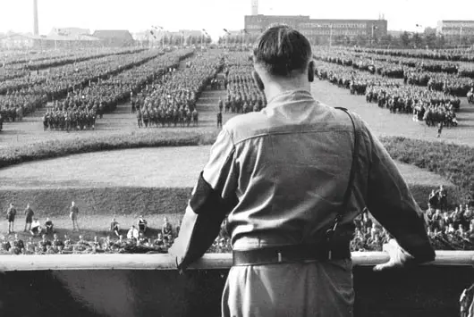 NAZI NAZI