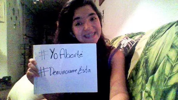 Feministas a favor del aborto. Bien o mal?