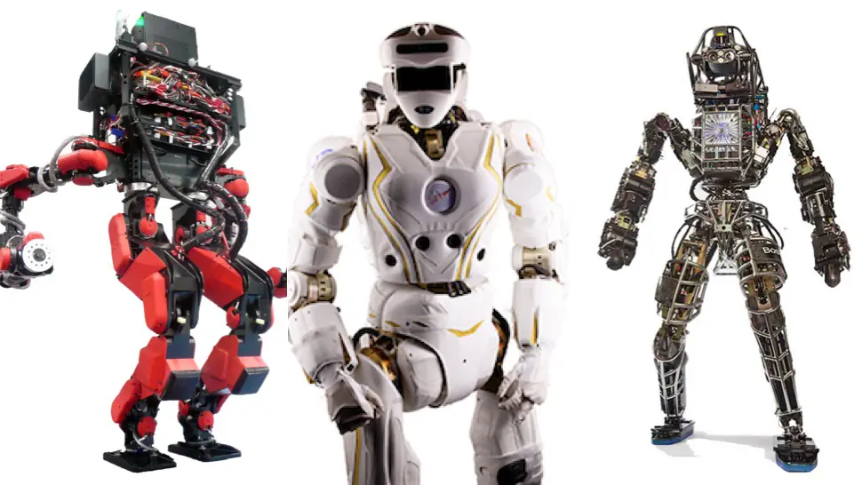 Robots humanoides graciosos en Competicion de robots