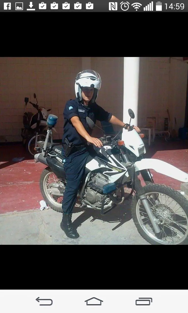 Asi nos vende la seguridad, pasa lince.