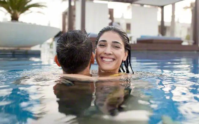 Riesgos de tener sexo en el agua