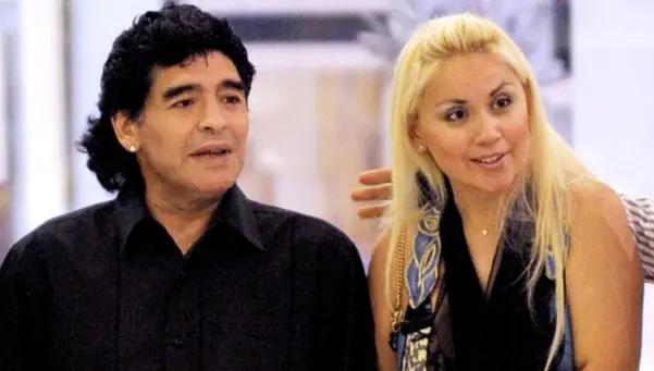 Maradona le hará juicio a Ojeda