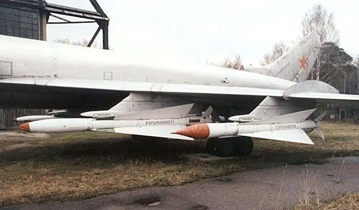Tupolev Tu-128, el interceptor mas grande que haya existido