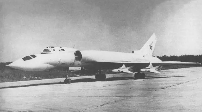 Tu-128