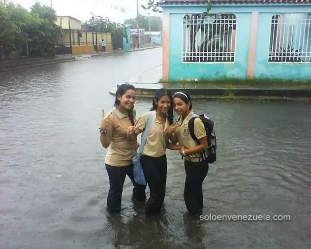 Esto solo Sucede en Venezuela(Fail)
