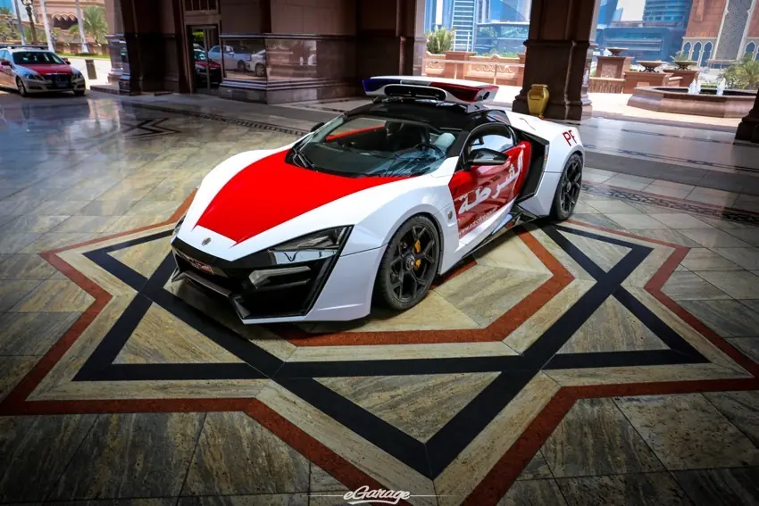 Un Lykan Hypersport para la policía de Abu Dabi