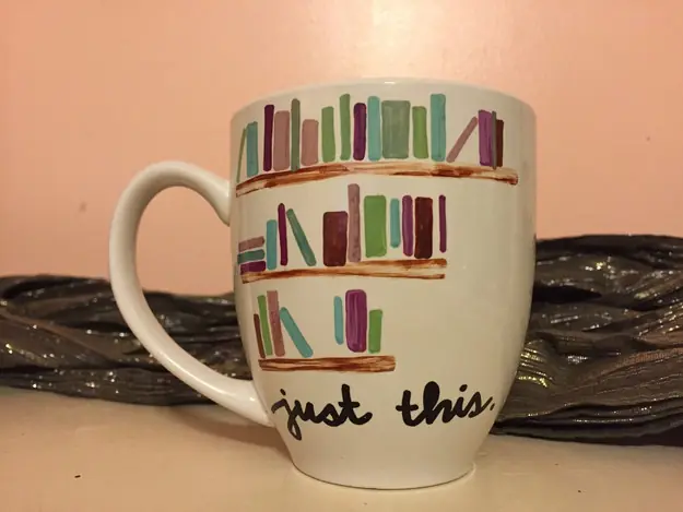 23 Tazas increíbles que solo los amantes de libros apreciará