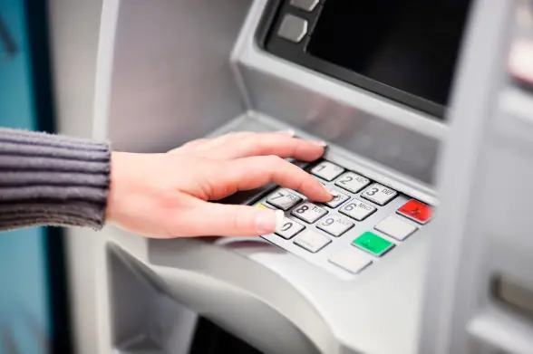 Robo en cajeros (comprobado por mí misma)