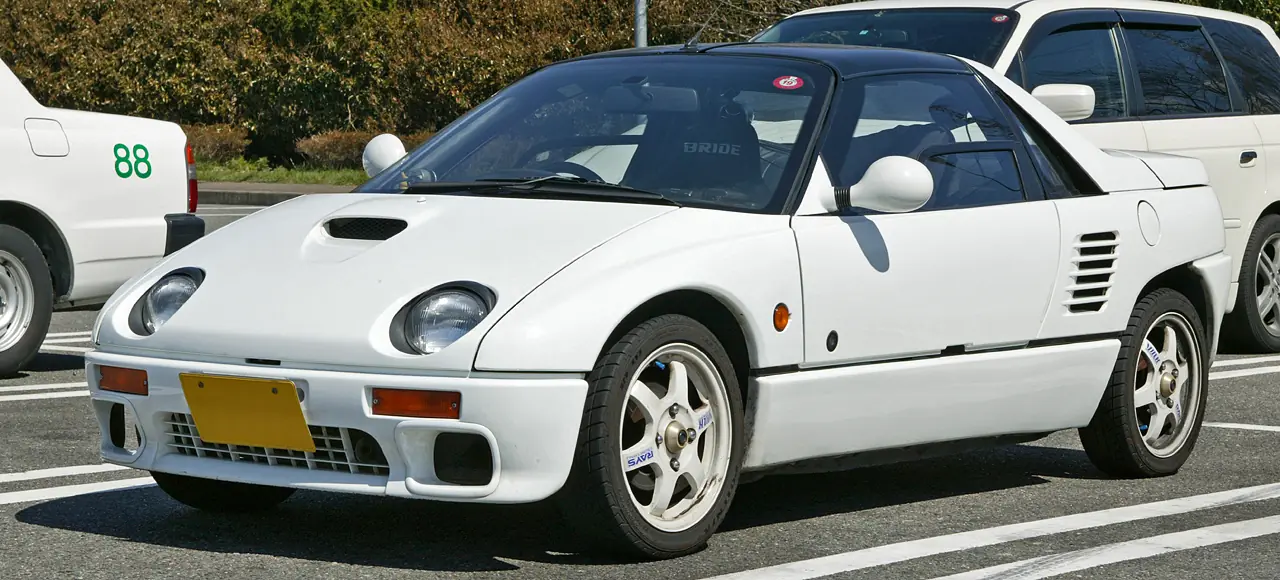 Mazda AZ1 (el minimi de los Mazda)