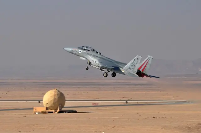 Desde los ojos del enemigo: Escuadrón Rojo