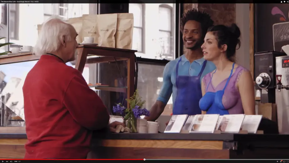 ¡Cafeteros desnudos! ¡Café gratis! ¿Te llamó la atención?