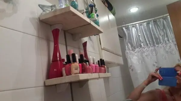 Alejandra pradón, y su bizarro facebook