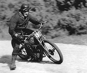 Cinco minutos, cinco minutos en moto.