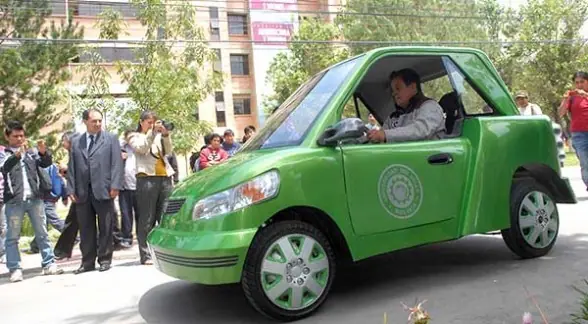 Bolivia crea auto electrico