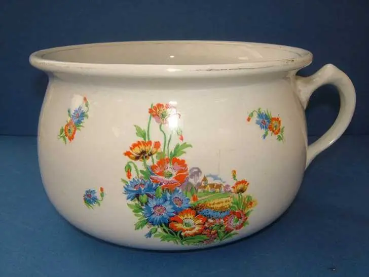 20 razones para no salir con una minusa de la edad media