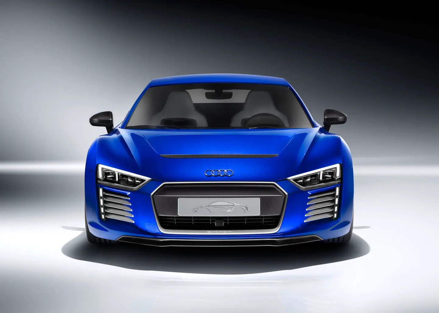 Audi R8 etron