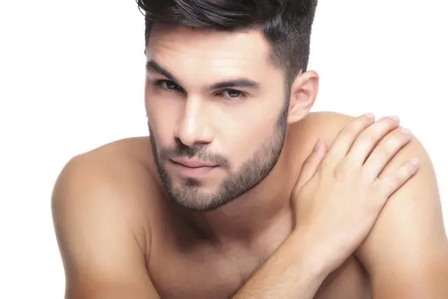 La curiosa relación entre la voz de un hombre y su semen