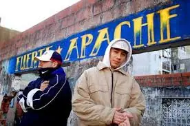 Me quisieron robar, me acordé de Higuaín y lo cague a palos.