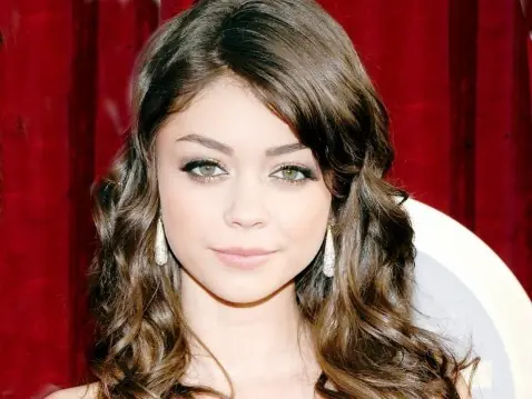 Lincesa, Sarah Hyland, Le das?