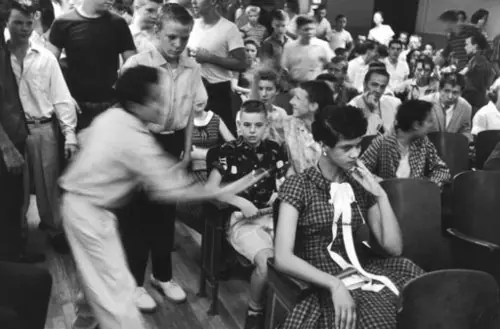 ¿Que Hitler era Racista? Solo Mírate EEUU