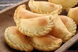 Le mandé 6 docenas de empanadas a mi vecino y me la pegaron.
