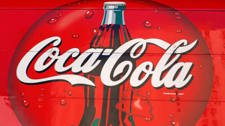 Coca-Cola financia un estudio que las dietas son inútiles