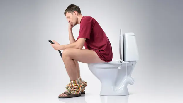 ¿Eres de los que van al baño con el celular? Entra!!