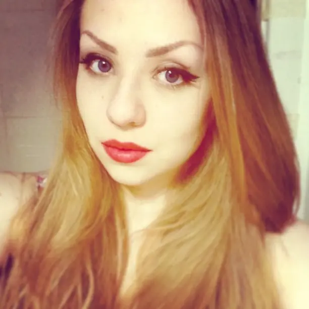 chica hot