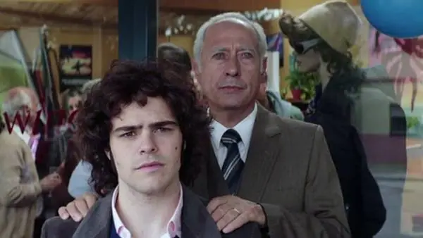 El Clan, bajo el ojo critico