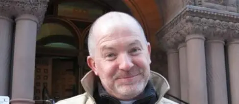 A la carcel por estar en contra de feministas