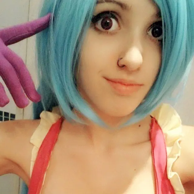 Me atacocon su p*ja laser