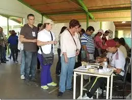 que se vota en las primarias abiertas simultaneas y obligatorias