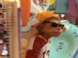 Yo Te Banco Gnomo cop